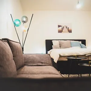  Apartment Tempments